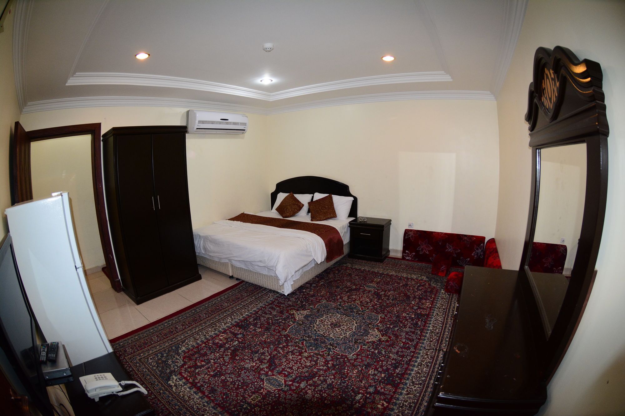 Al Eairy Apartment- Dammam 3 Al Mubarakiyah Exterior foto