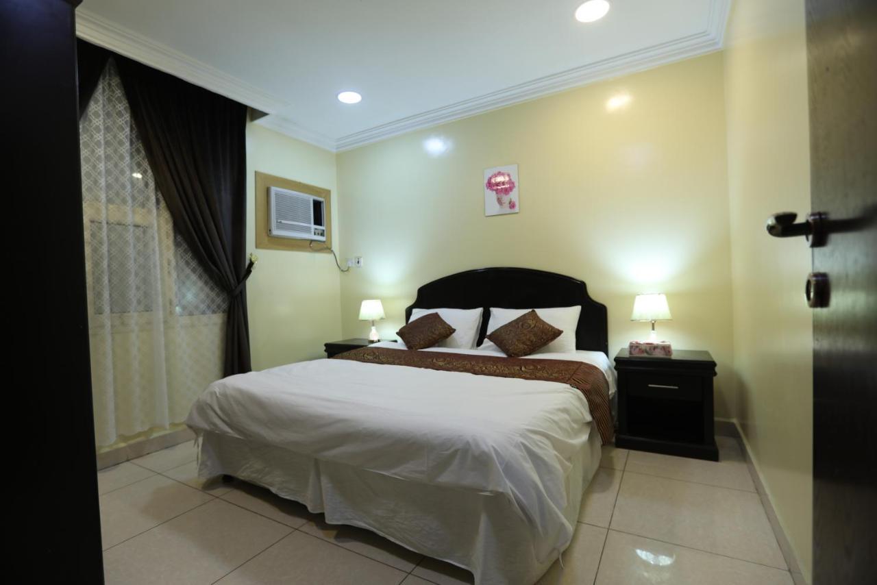Al Eairy Apartment- Dammam 3 Al Mubarakiyah Exterior foto